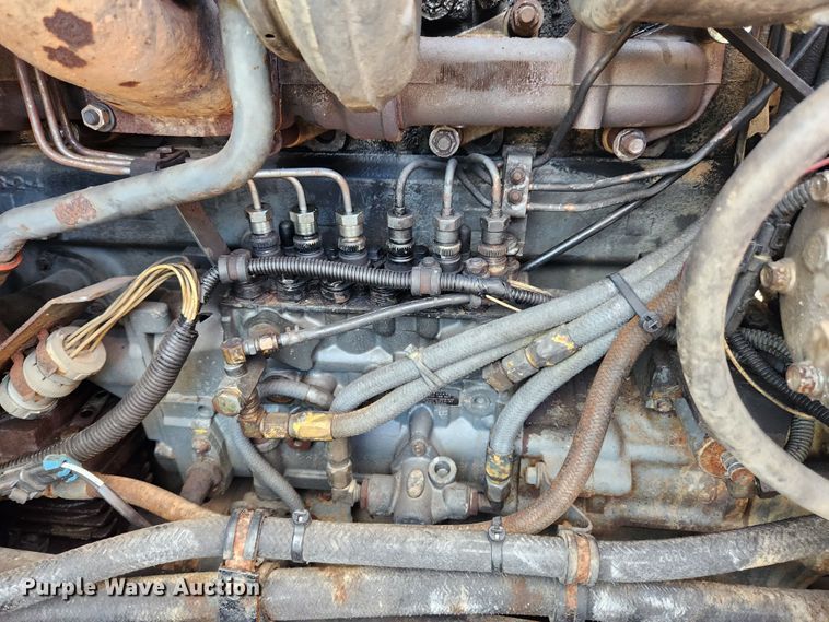 image for item MK9376 1993 Mack CH613  semi truck