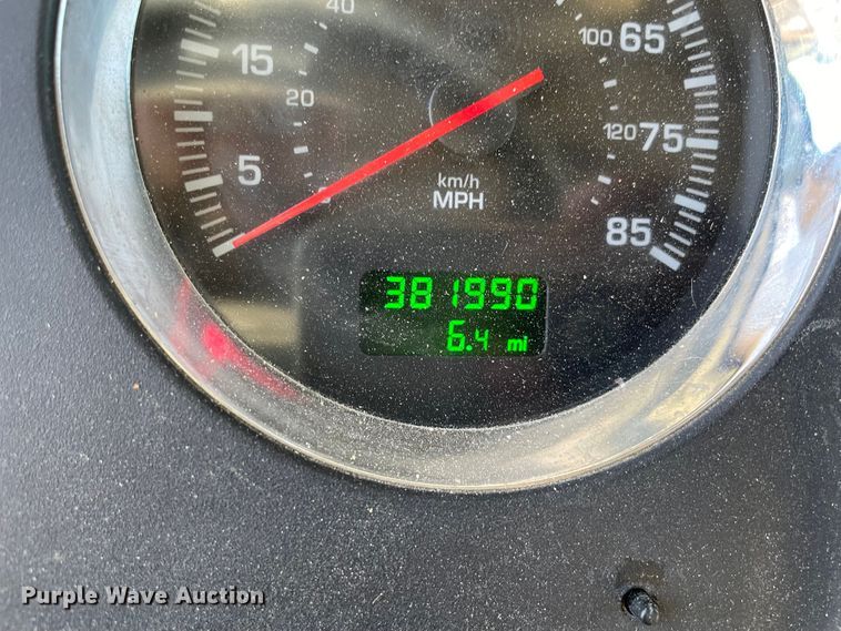 image for item MR9348 2013 Kenworth T660  semi truck