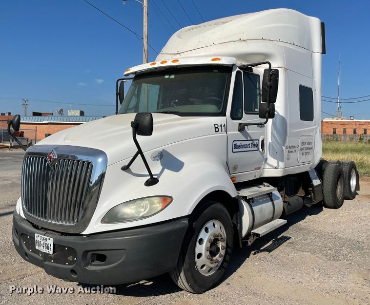 image for item MR9380 2011 International ProStar  semi truck