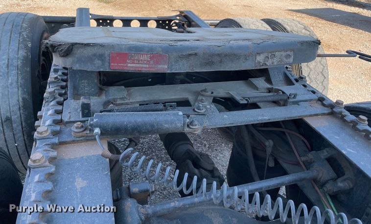 image for item MR9380 2011 International ProStar  semi truck