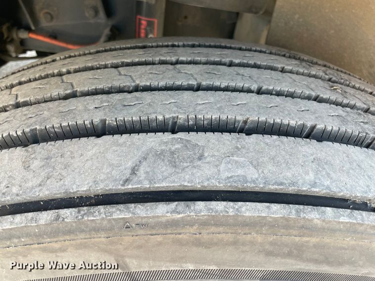 image for item MR9380 2011 International ProStar  semi truck