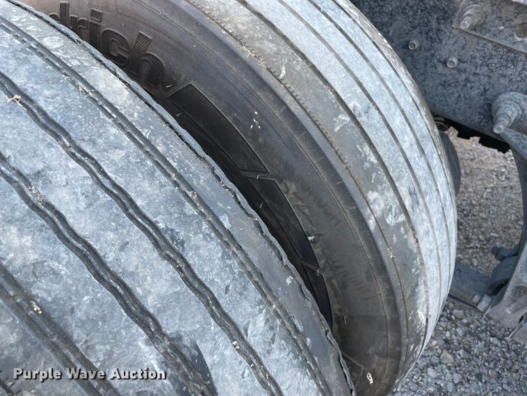 image for item MR9380 2011 International ProStar  semi truck