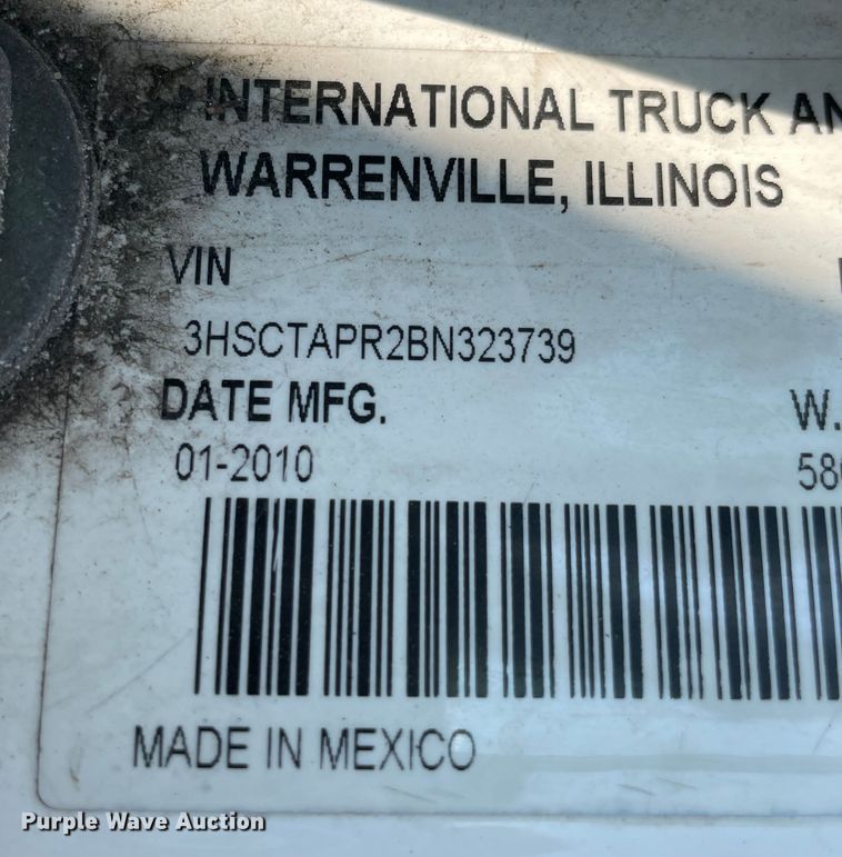 image for item MR9380 2011 International ProStar  semi truck