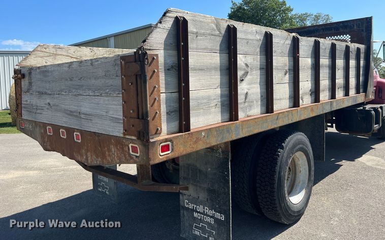 image for item MR9903 1999 Chevrolet C7500  dump flatbed truck