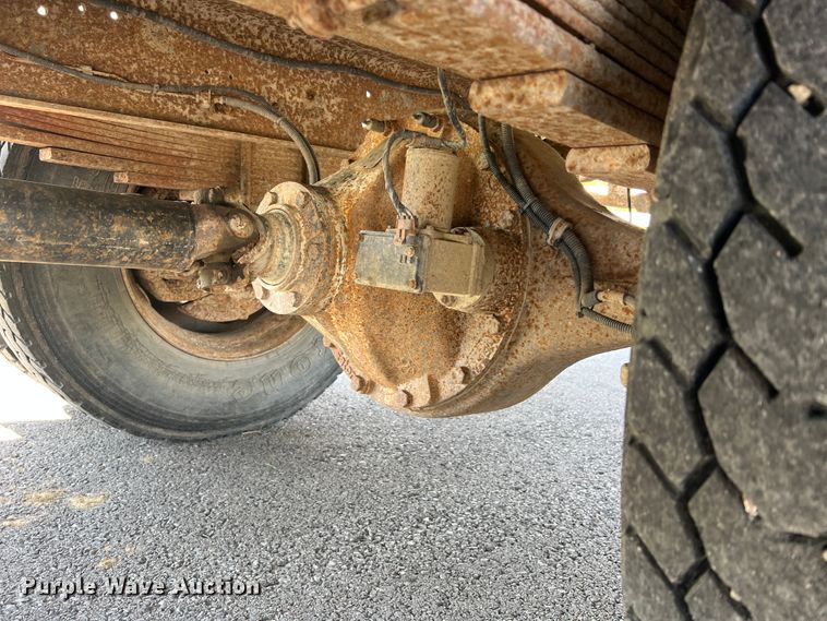 image for item MR9903 1999 Chevrolet C7500  dump flatbed truck