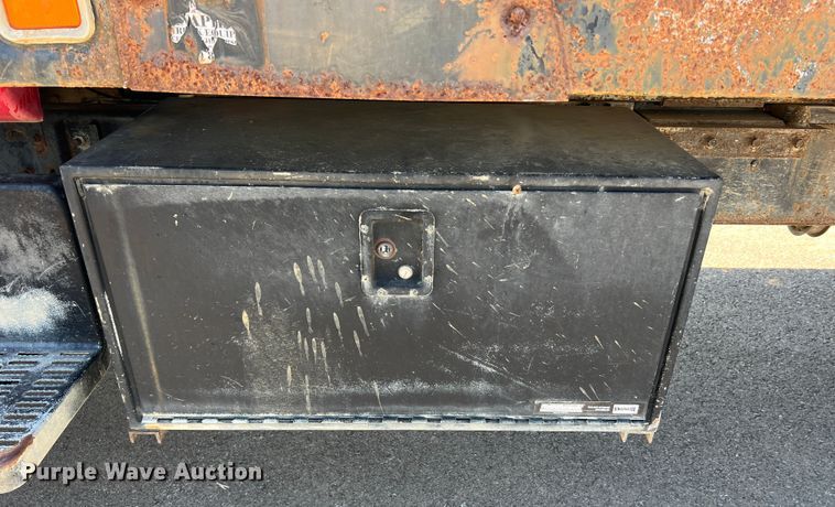 image for item MR9903 1999 Chevrolet C7500  dump flatbed truck