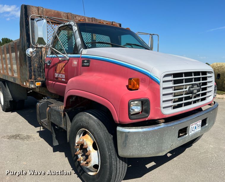 image for item MR9903 1999 Chevrolet C7500  dump flatbed truck