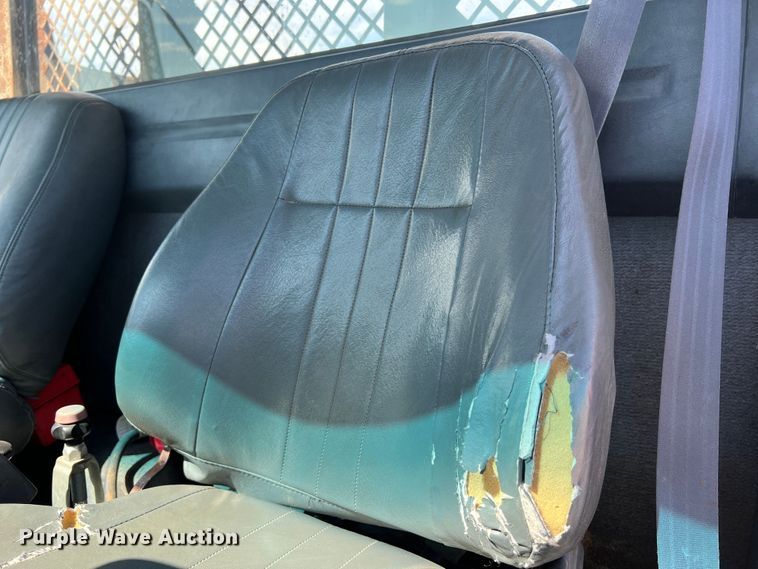 image for item MR9903 1999 Chevrolet C7500  dump flatbed truck