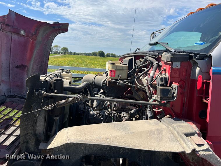 image for item MR9903 1999 Chevrolet C7500  dump flatbed truck