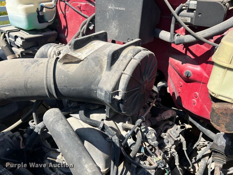 image for item MR9903 1999 Chevrolet C7500  dump flatbed truck