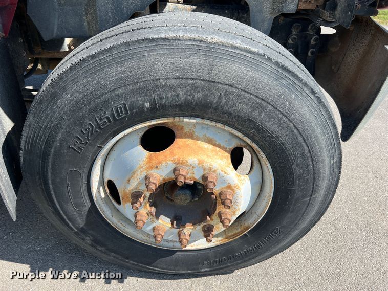 image for item MR9903 1999 Chevrolet C7500  dump flatbed truck