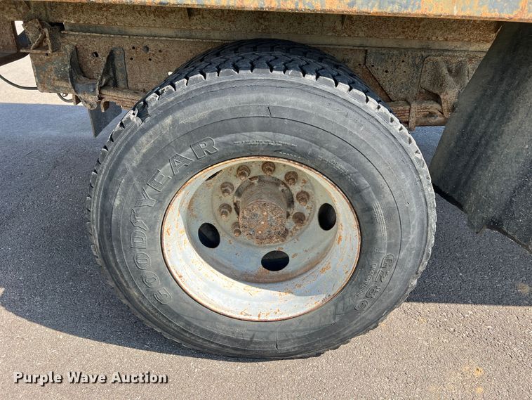 image for item MR9903 1999 Chevrolet C7500  dump flatbed truck