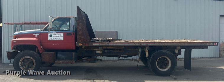 image for item MR9904 1991 Chevrolet Kodiak  dump flatbed truck