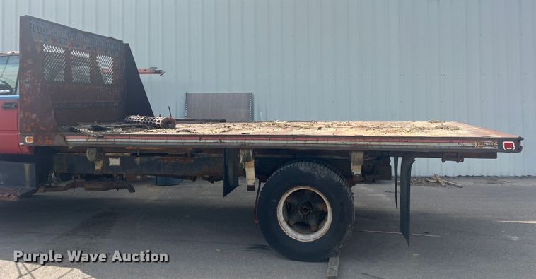 image for item MR9904 1991 Chevrolet Kodiak  dump flatbed truck
