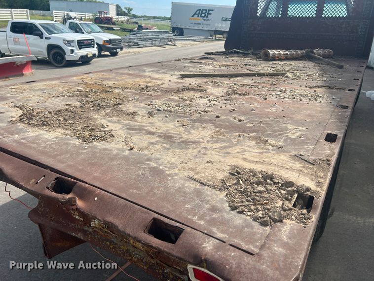 image for item MR9904 1991 Chevrolet Kodiak  dump flatbed truck