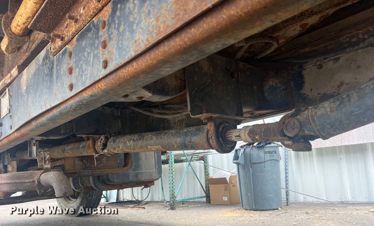 image for item MR9904 1991 Chevrolet Kodiak  dump flatbed truck