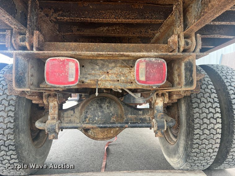 image for item MR9904 1991 Chevrolet Kodiak  dump flatbed truck