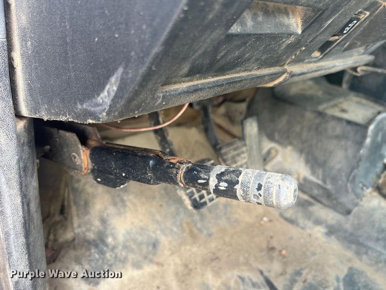 image for item MR9904 1991 Chevrolet Kodiak  dump flatbed truck