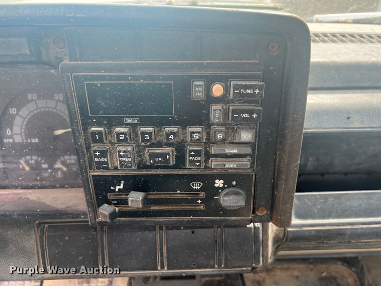 image for item MR9904 1991 Chevrolet Kodiak  dump flatbed truck