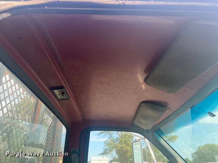 image for item MR9904 1991 Chevrolet Kodiak  dump flatbed truck