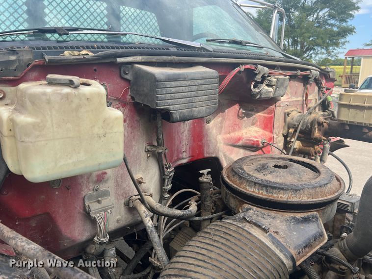 image for item MR9904 1991 Chevrolet Kodiak  dump flatbed truck