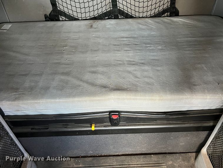 image for item MR9912 2007 Freightliner Columbia  semi truck