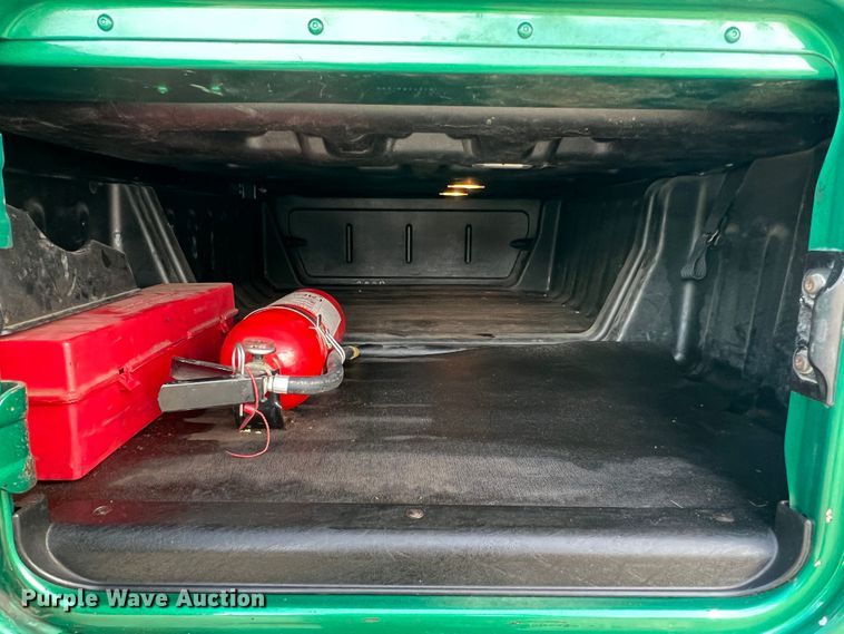 image for item MR9912 2007 Freightliner Columbia  semi truck