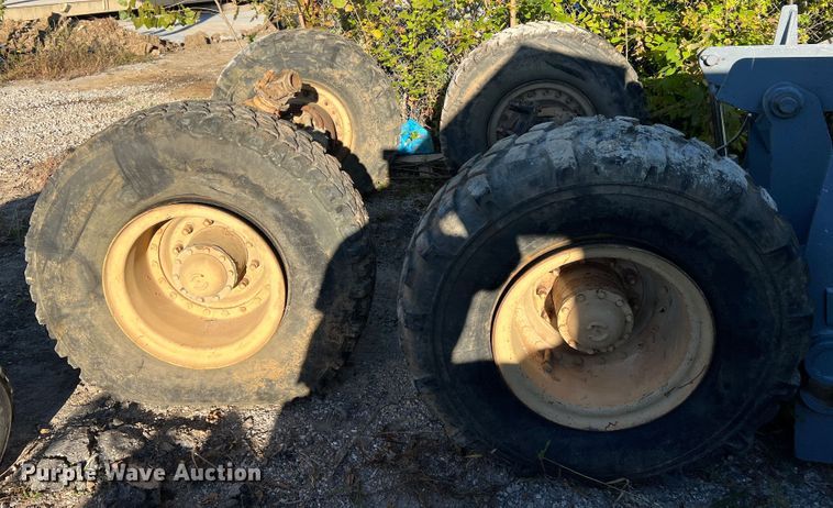 image for item MR9925 (2) Rockwell axles