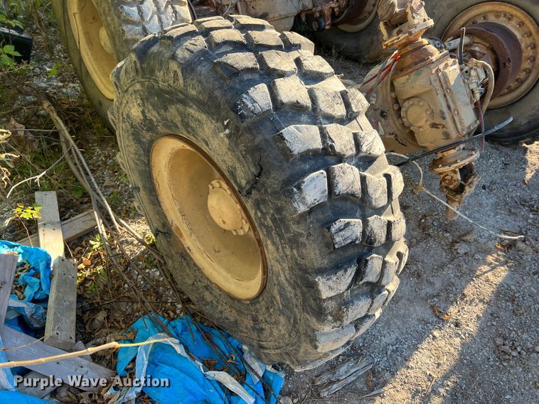 image for item MR9925 (2) Rockwell axles