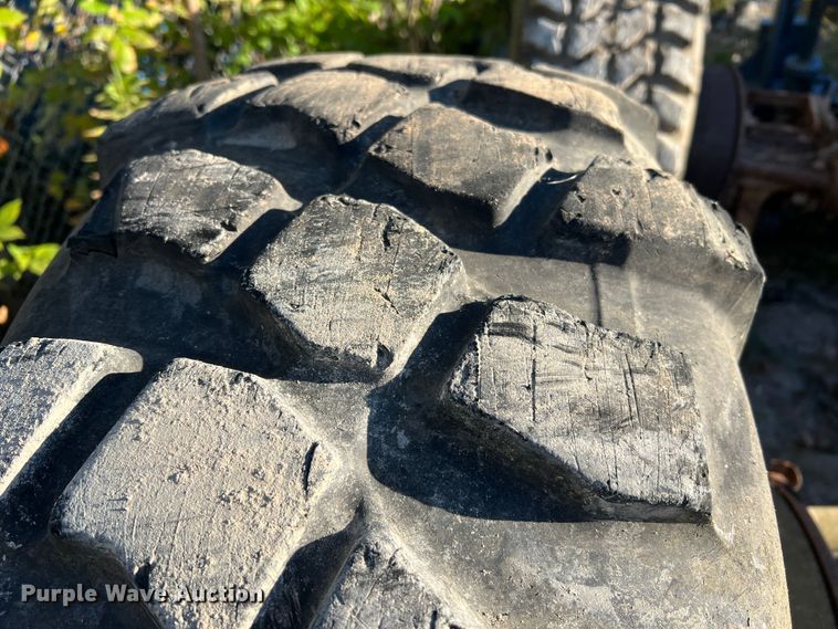 image for item MR9925 (2) Rockwell axles