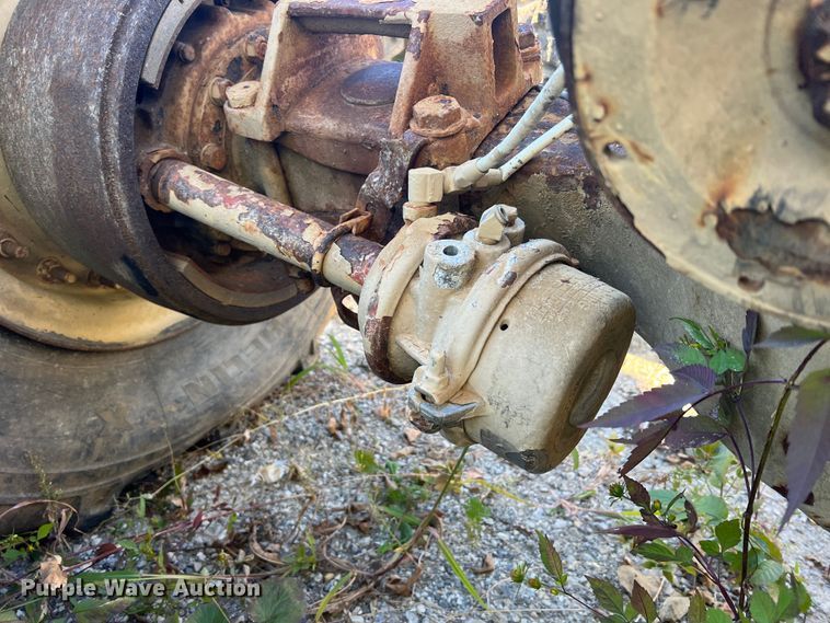 image for item MR9925 (2) Rockwell axles