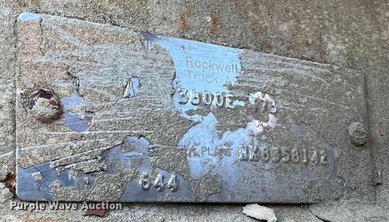 image for item MR9925 (2) Rockwell axles