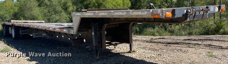 image for item MU9107 2001 Transcraft DLT-2000  drop deck equipment trailer