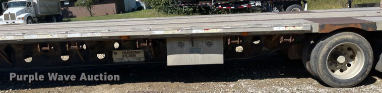 image for item MU9107 2001 Transcraft DLT-2000  drop deck equipment trailer