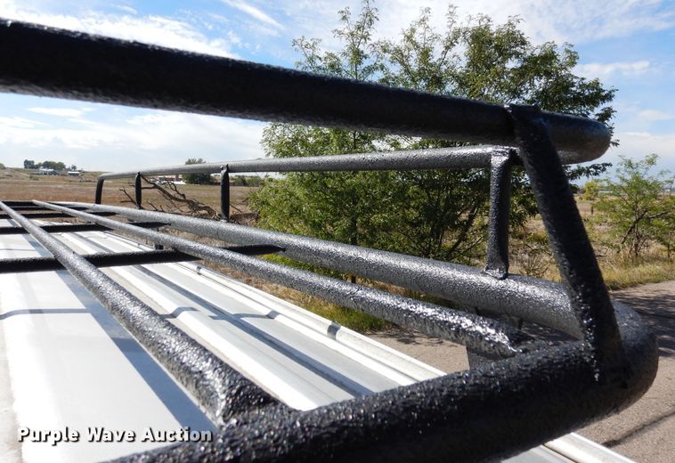 image for item DF8121 2004 Chevrolet Express 1500  van