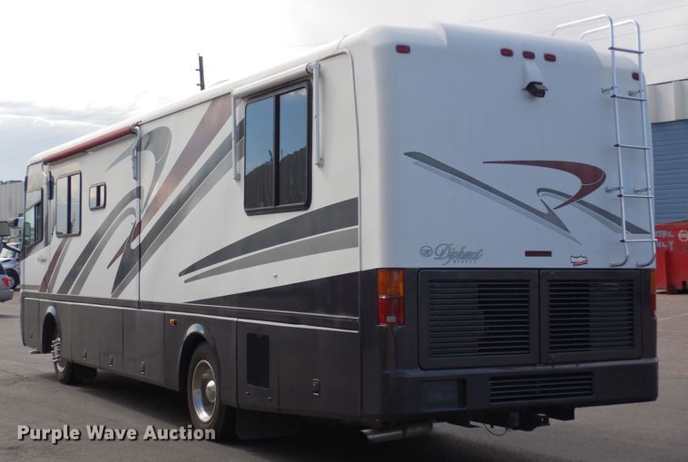 image for item DF8122 1999 Monaco Diplomat  RV