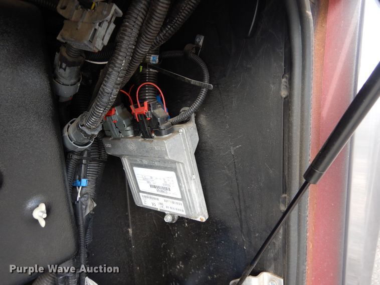 image for item DF8122 1999 Monaco Diplomat  RV