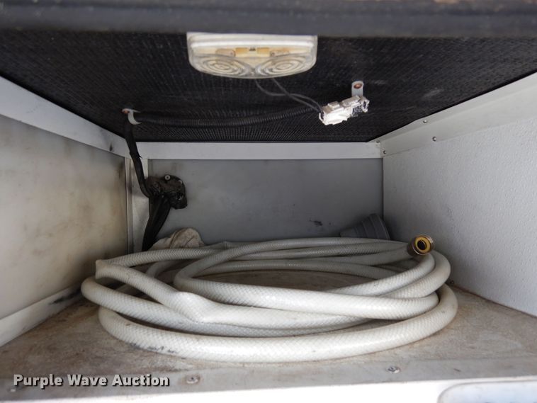 image for item DF8122 1999 Monaco Diplomat  RV