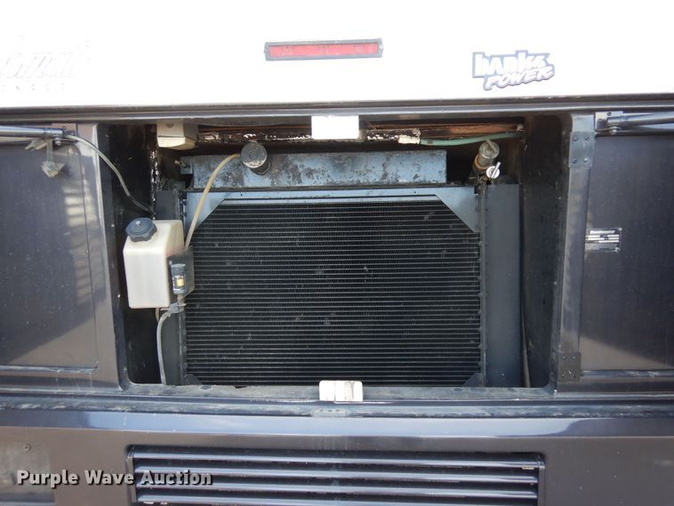 image for item DF8122 1999 Monaco Diplomat  RV