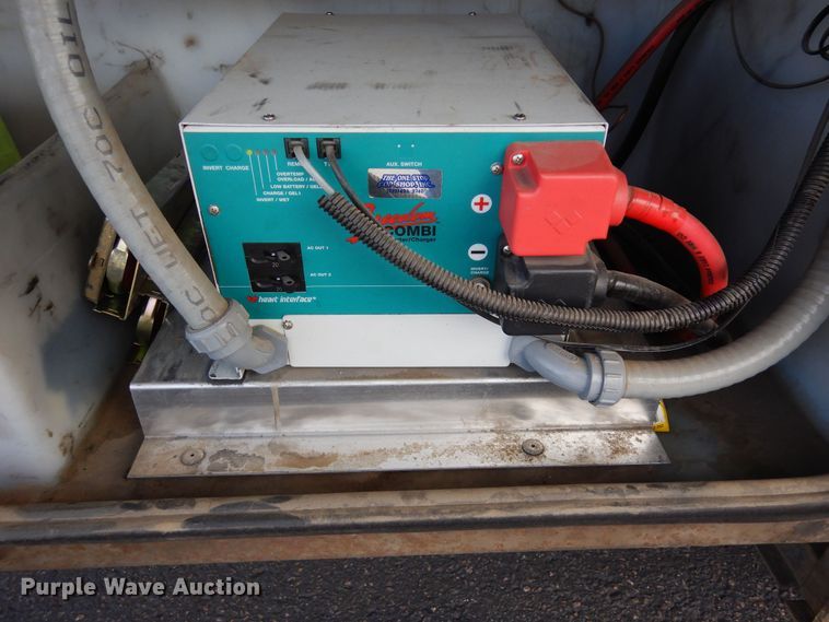 image for item DF8122 1999 Monaco Diplomat  RV