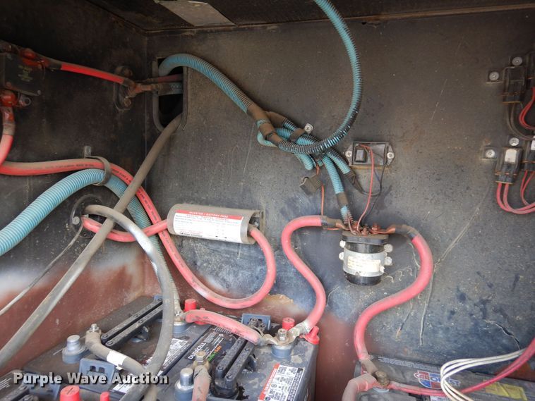 image for item DF8122 1999 Monaco Diplomat  RV