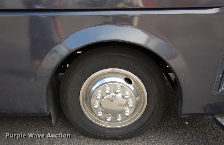 image for item DF8122 1999 Monaco Diplomat  RV