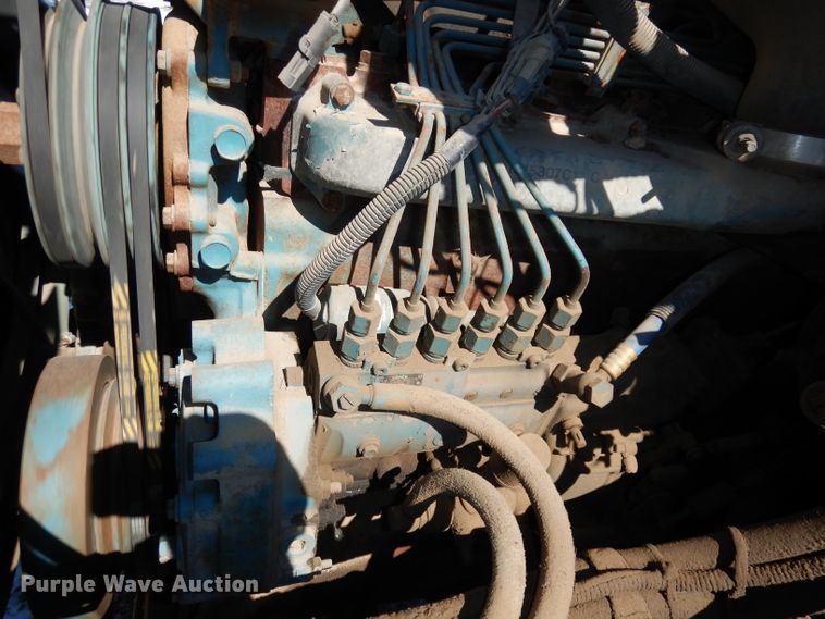 image for item DH8844 1994 International 4900  dump flatbed truck