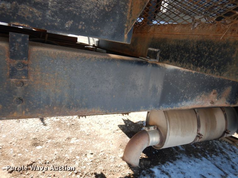 image for item DH8844 1994 International 4900  dump flatbed truck