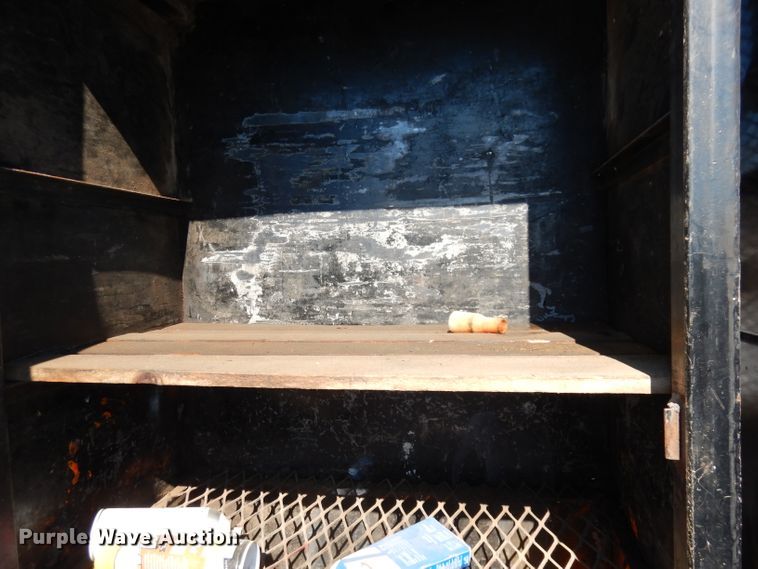 image for item DH8844 1994 International 4900  dump flatbed truck