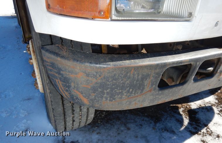 image for item DH8899 1995 International 4700  dump flatbed truck