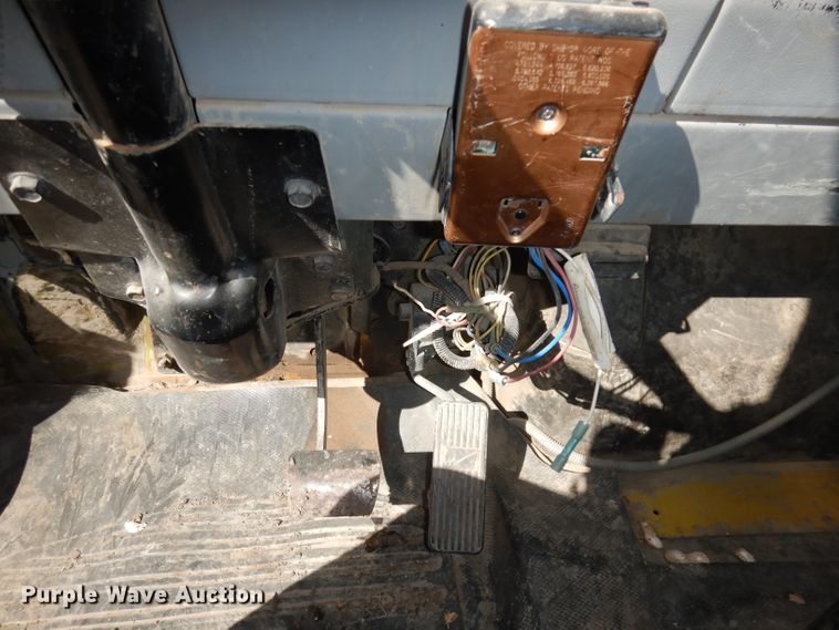 image for item DH8902 1998 Freightliner FL50  dump flatbed truck