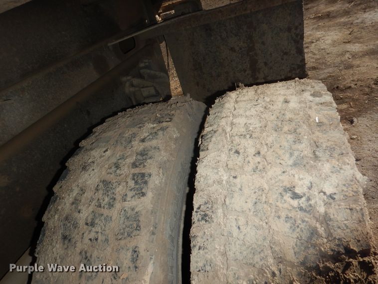 image for item DH8902 1998 Freightliner FL50  dump flatbed truck