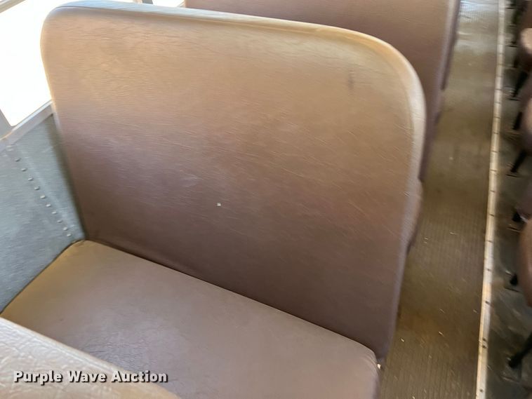 image for item DJ7713 1999 Amtran Genesis  school bus