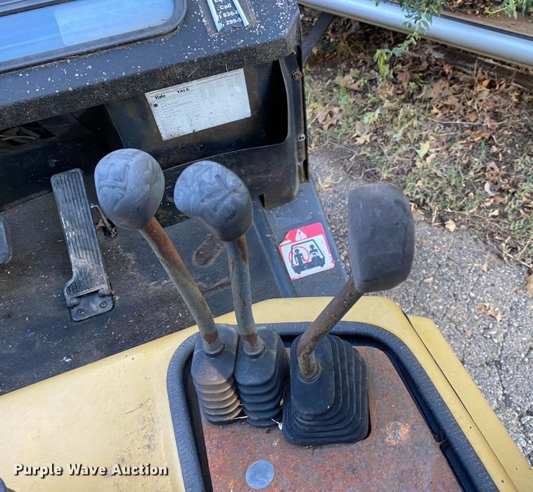 image for item DK6486 Yale GLP040  forklift